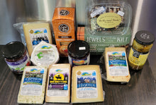 Load image into Gallery viewer, Gunn's Hill "Family Fun Feast" Shipping Box