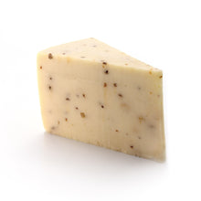 Load image into Gallery viewer, Oxford&#39;s Harvest with Ghost Pepper
